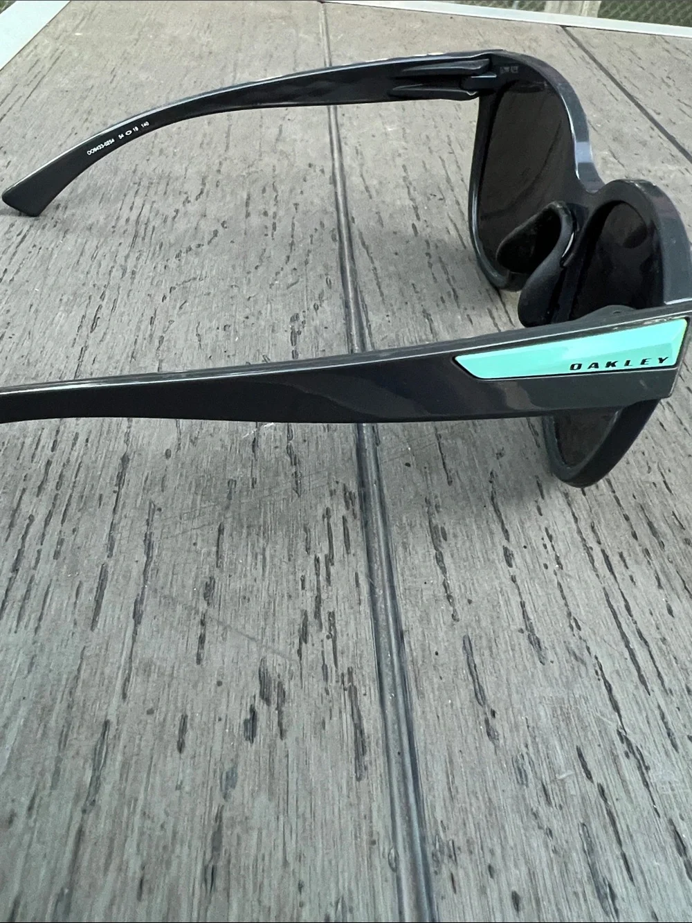 Oakley OO9433-0254 Prizm Black LOW KEY Green Polarized Sunglasses